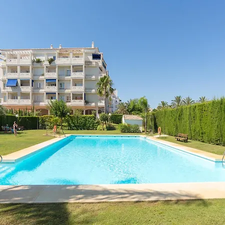 Sunny With Communal Pool Torremolinos